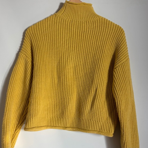 🎁 5/$25 SALE - Sanctuary Yellow Turtleneck Sweater Size XS - Picture 4 of 7